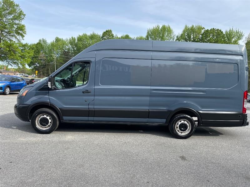 Ford Transit 250 Van High Roof w/Sliding Pass. 148-in. WB EL 2019
