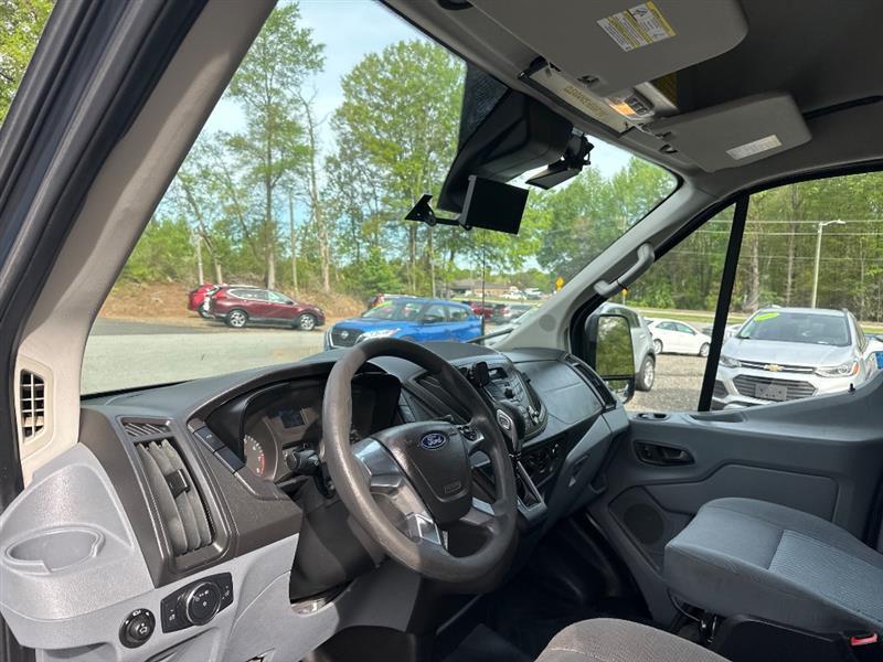 Ford Transit 250 Van High Roof w/Sliding Pass. 148-in. WB EL 2019