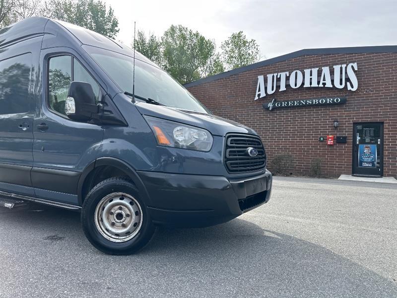 Ford Transit 250 Van High Roof w/Sliding Pass. 148-in. WB EL 2019