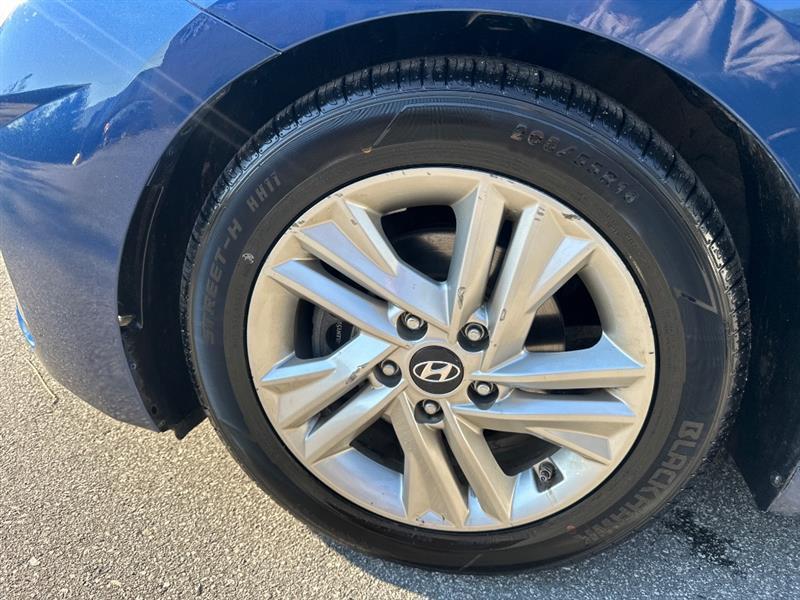 Hyundai Elantra Limited 2019