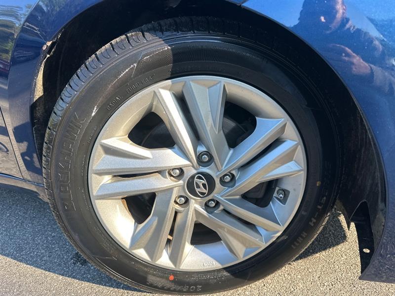 Hyundai Elantra Limited 2019