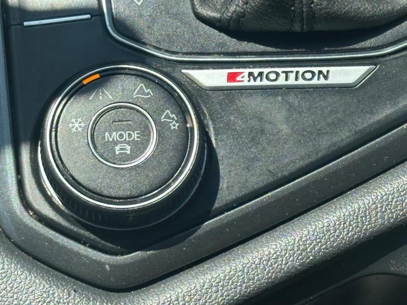 Volkswagen Tiguan SE 4Motion AWD 2018