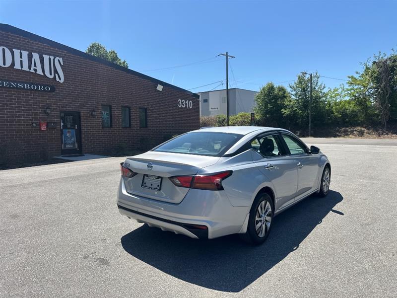 Nissan Altima 2.5 S 2021