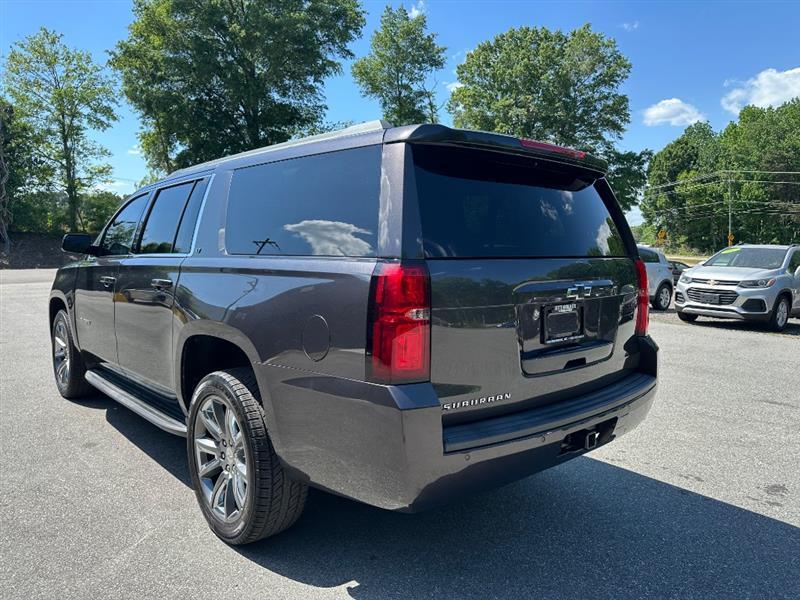 Chevrolet Suburban LT 2WD 2017