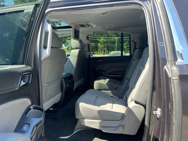 Chevrolet Suburban LT 2WD 2017