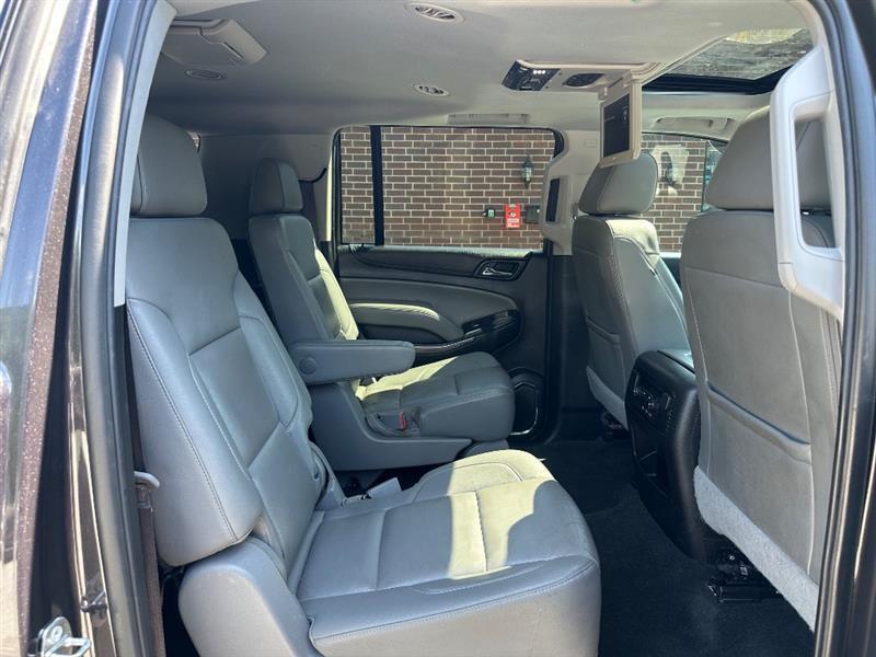 Chevrolet Suburban LT 2WD 2017