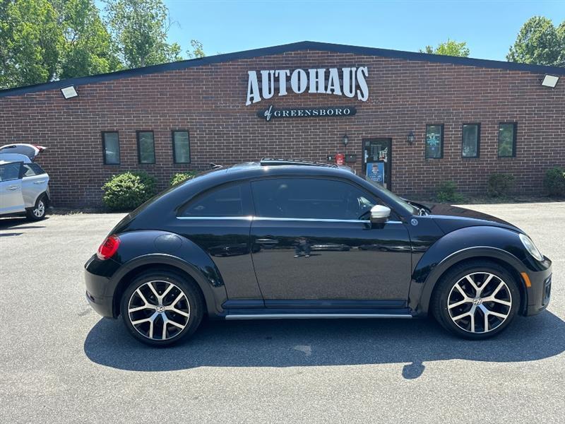 Volkswagen Beetle 1.8T Dune 2016