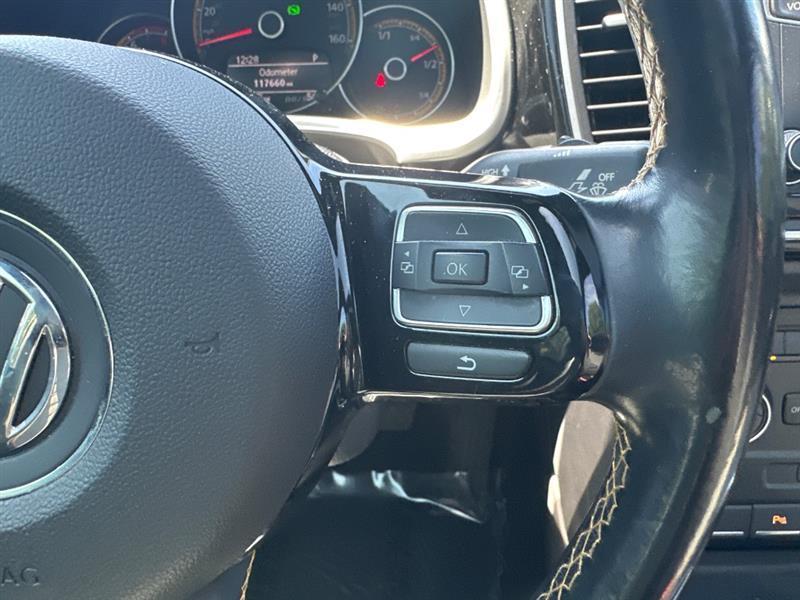 Volkswagen Beetle 1.8T Dune 2016