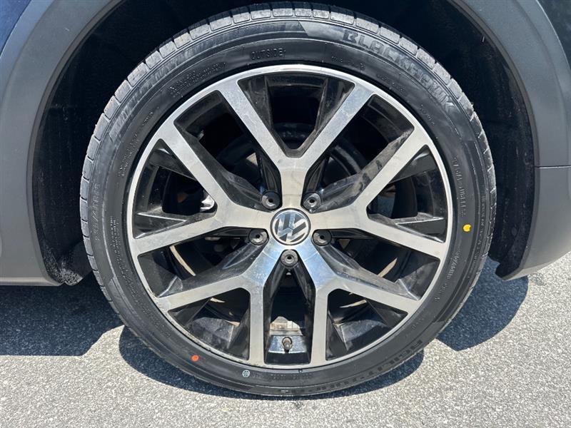 Volkswagen Beetle 1.8T Dune 2016