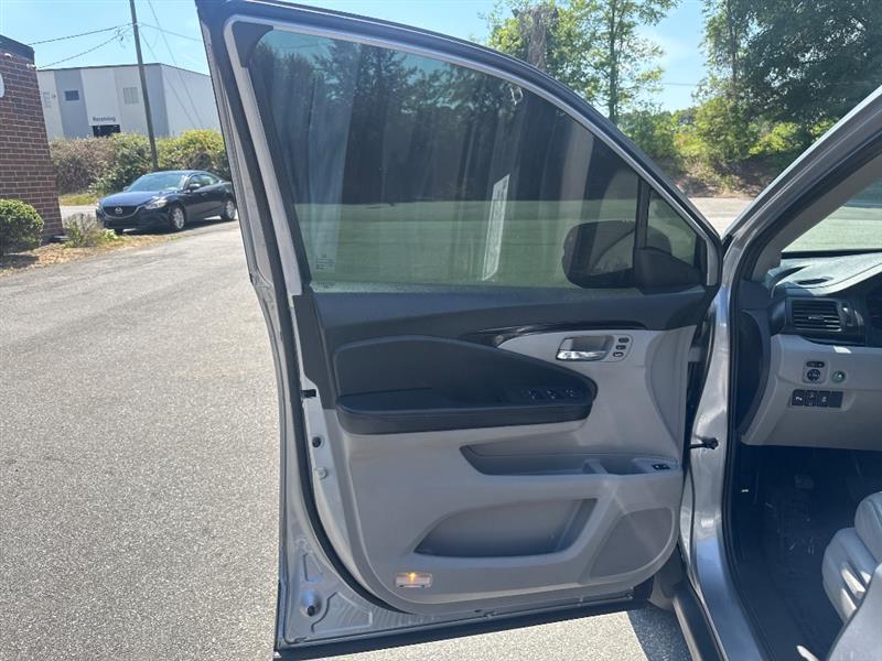 Honda Pilot Touring 2WD 2021