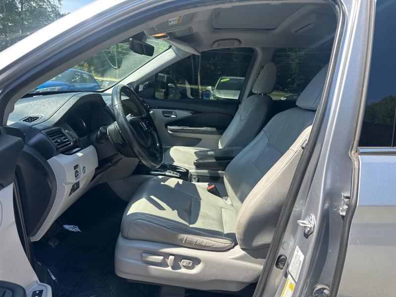 Honda Pilot Touring 2WD 2021