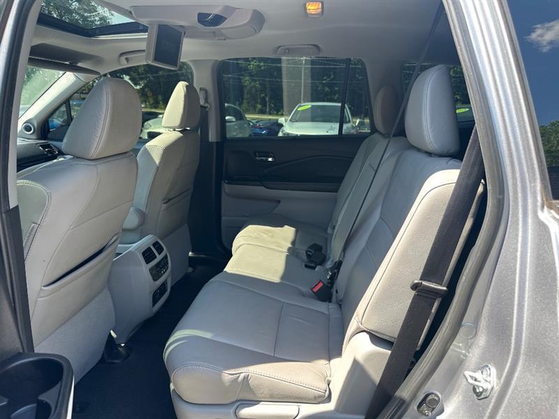 Honda Pilot Touring 2WD 2021