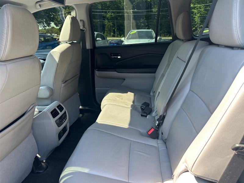 Honda Pilot Touring 2WD 2021