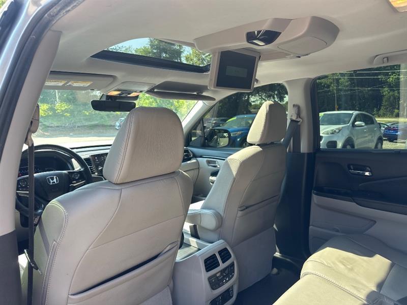 Honda Pilot Touring 2WD 2021