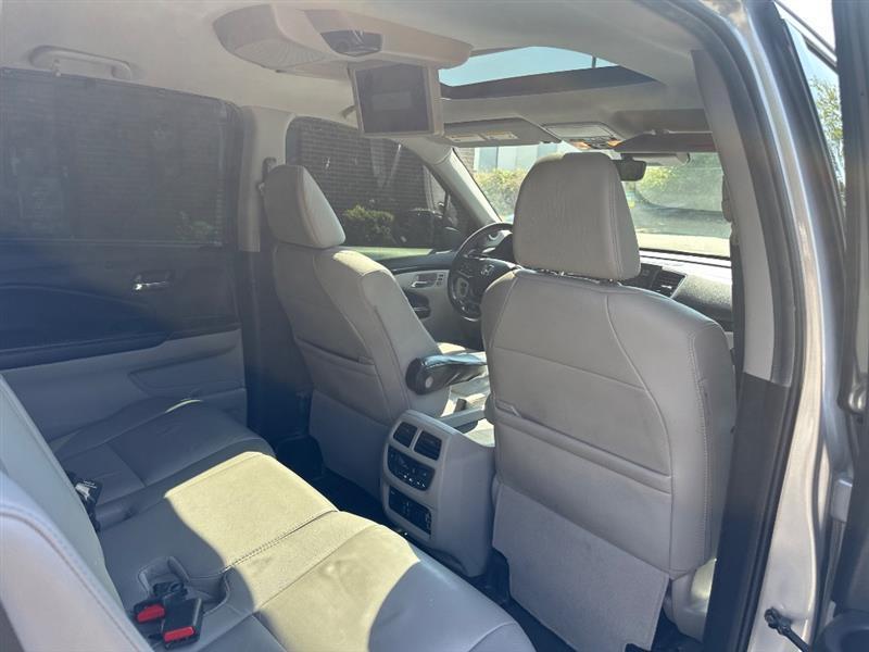 Honda Pilot Touring 2WD 2021