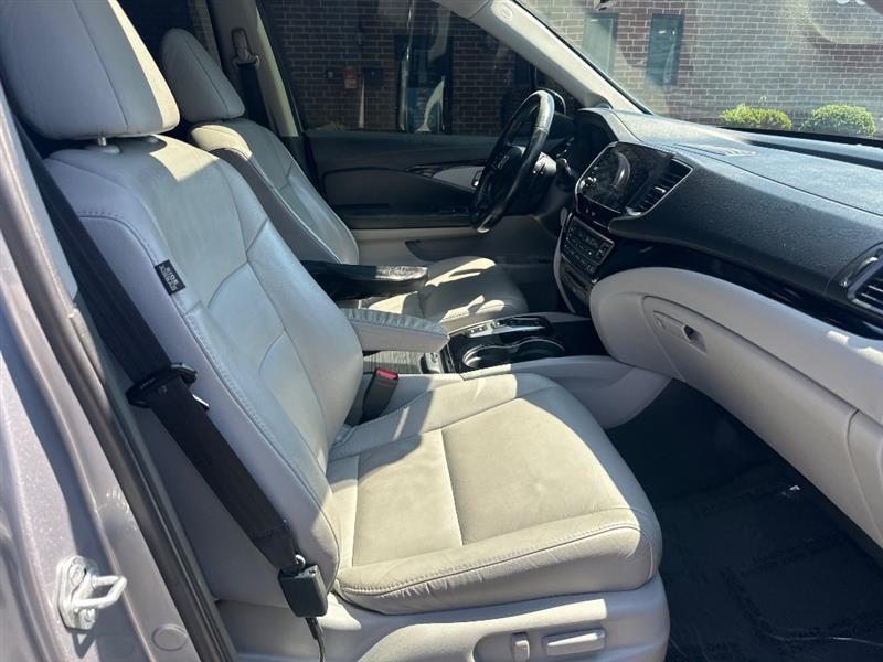Honda Pilot Touring 2WD 2021