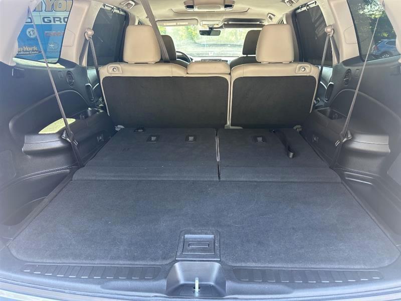 Honda Pilot Touring 2WD 2021