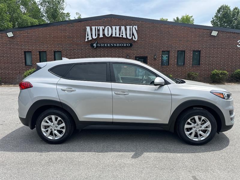 Hyundai Tucson SE 2021