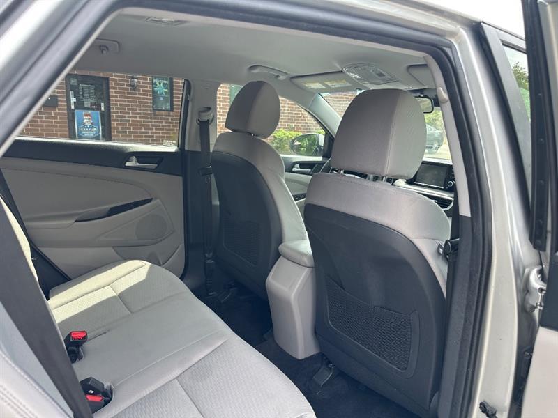Hyundai Tucson SE 2021