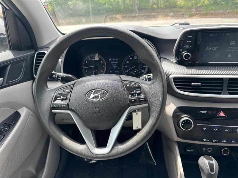 Hyundai Tucson SE 2021