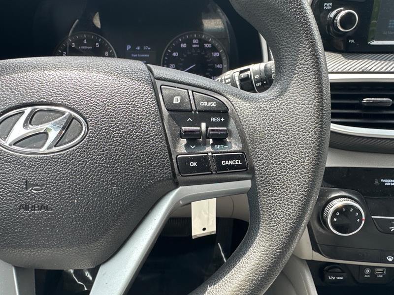 Hyundai Tucson SE 2021
