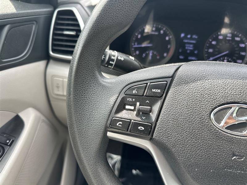 Hyundai Tucson SE 2021