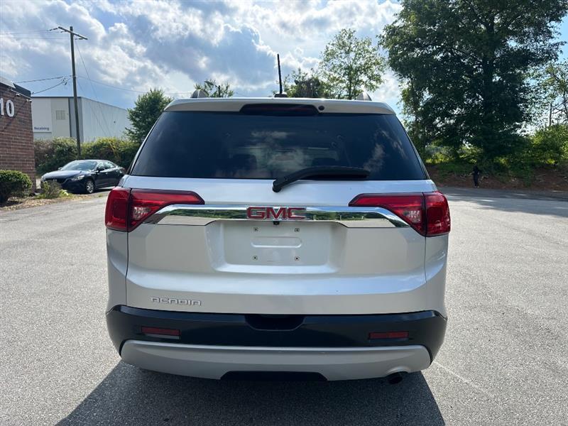 GMC Acadia SLE-2 FWD 2018