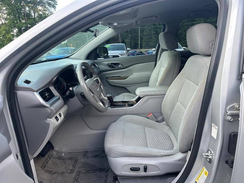 GMC Acadia SLE-2 FWD 2018