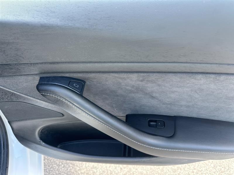 Tesla Model 3 Long Range 2021