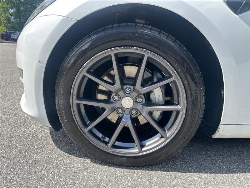 Tesla Model 3 Long Range 2021