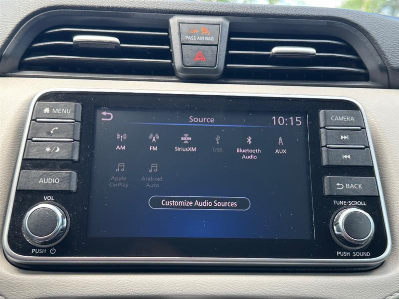 Nissan Versa SV 2022