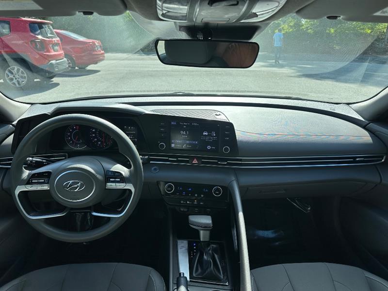 Hyundai Elantra SEL 2022
