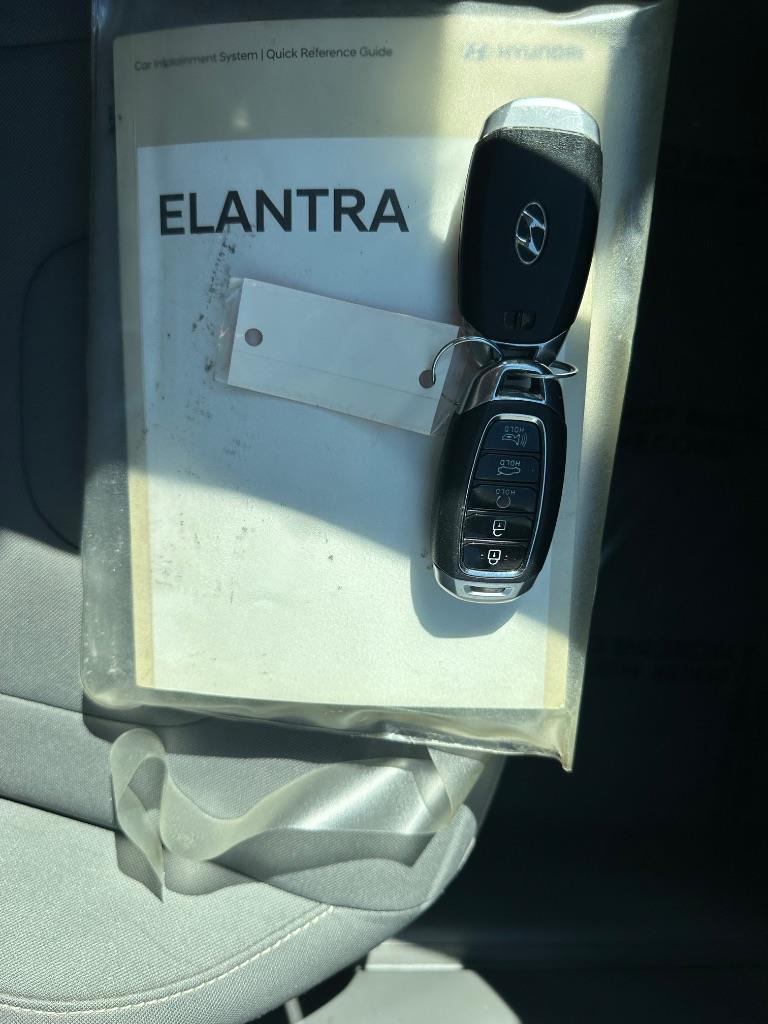 Hyundai Elantra SEL 2022