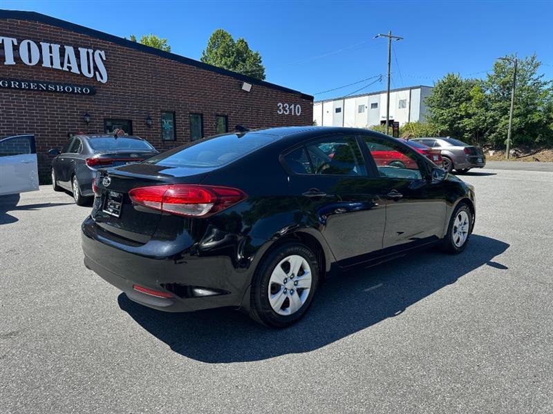 Kia Forte LX 6A 2017