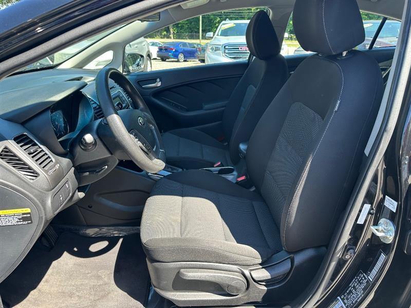 Kia Forte LX 6A 2017