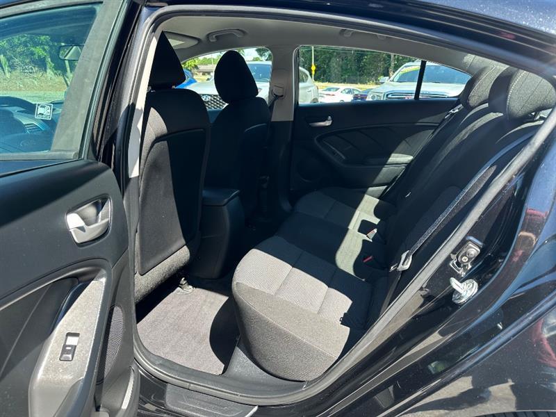 Kia Forte LX 6A 2017