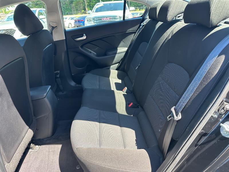 Kia Forte LX 6A 2017