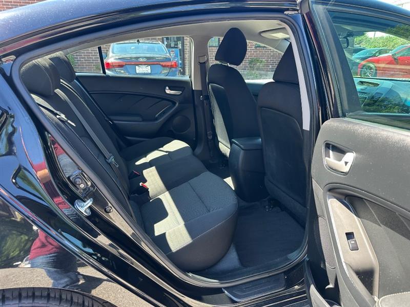Kia Forte LX 6A 2017