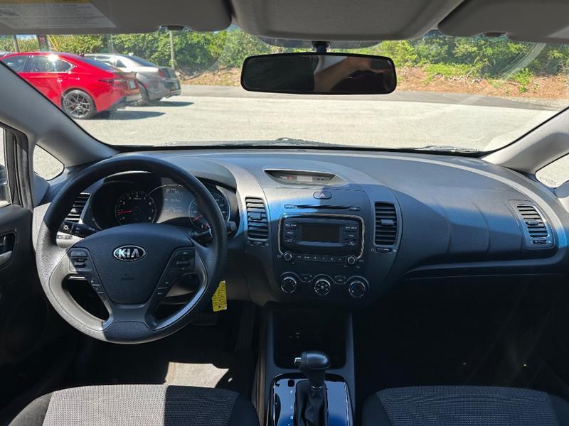 Kia Forte LX 6A 2017