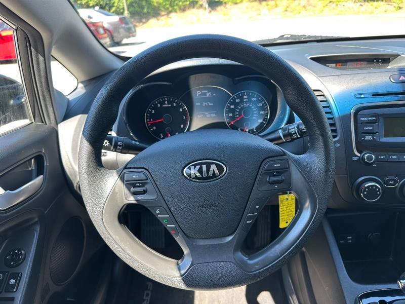 Kia Forte LX 6A 2017