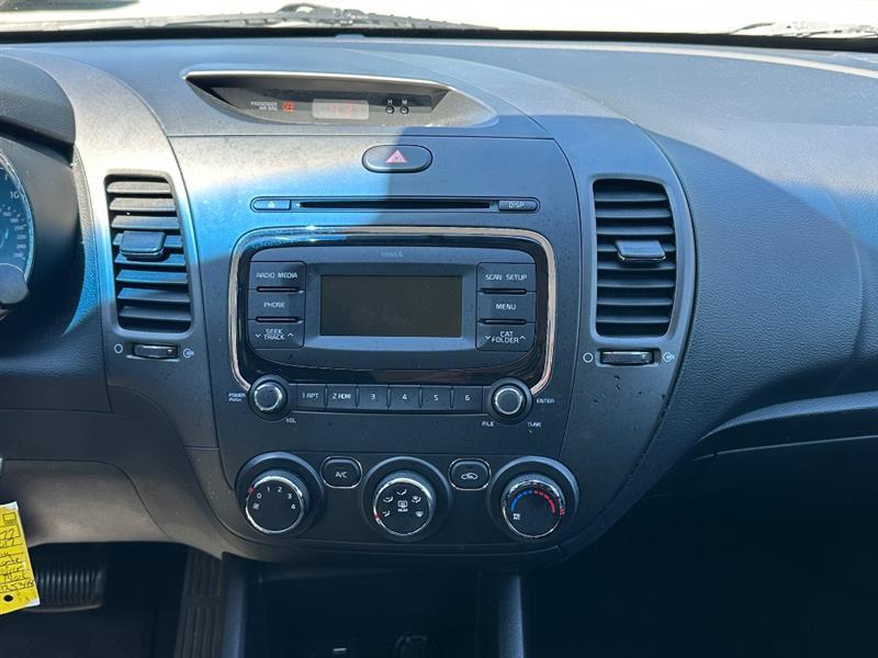 Kia Forte LX 6A 2017