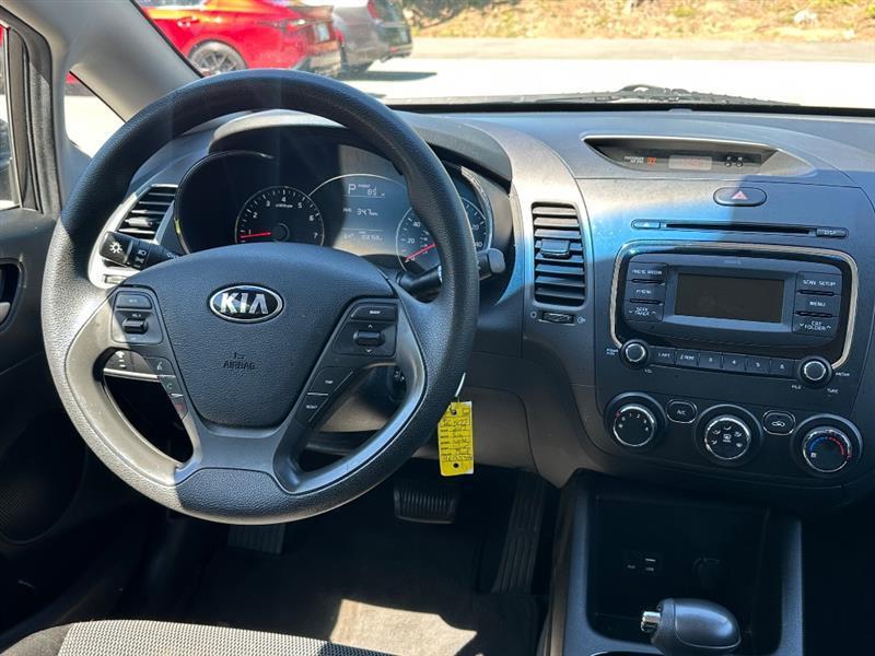 Kia Forte LX 6A 2017