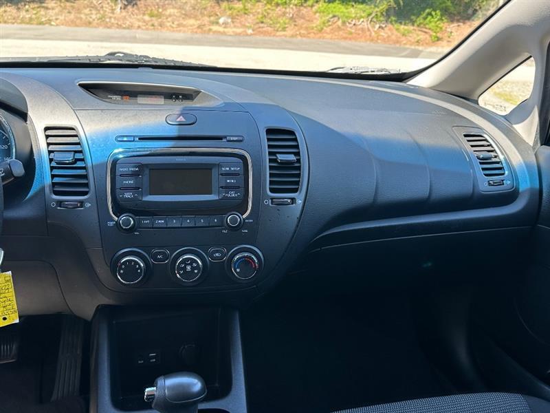 Kia Forte LX 6A 2017