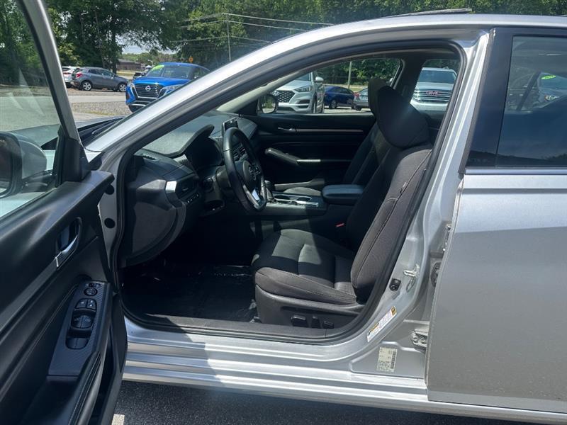 Nissan Altima 2.5 SV 2019