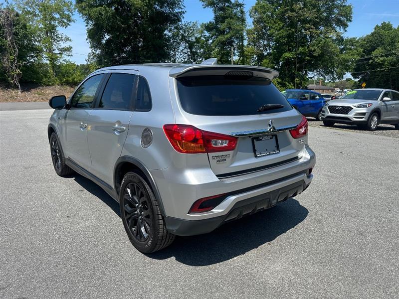 Mitsubishi Outlander Sport 2.0 ES 5M 2019