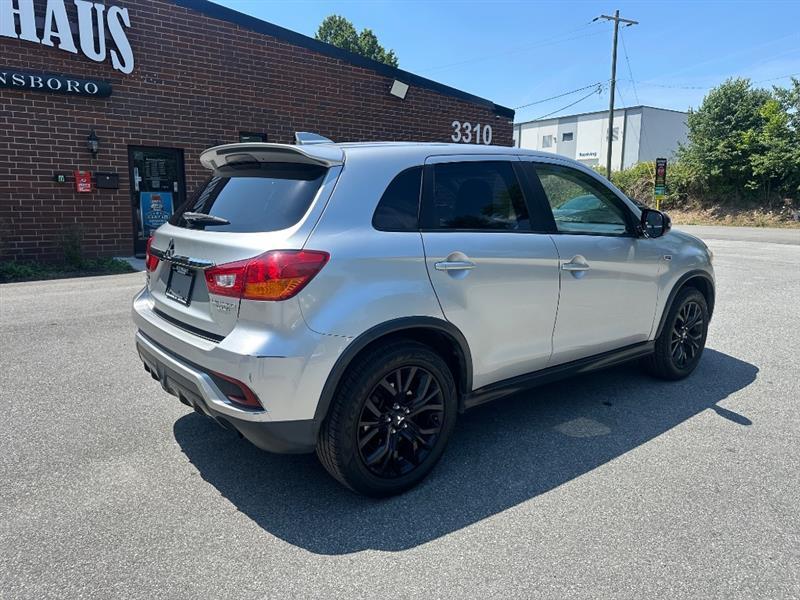 Mitsubishi Outlander Sport 2.0 ES 5M 2019