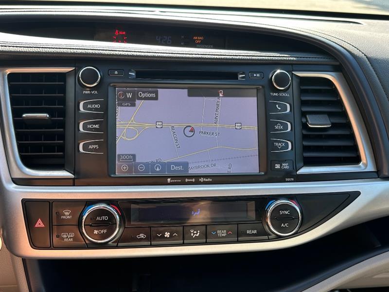 Toyota Highlander XLE FWD V6 2017