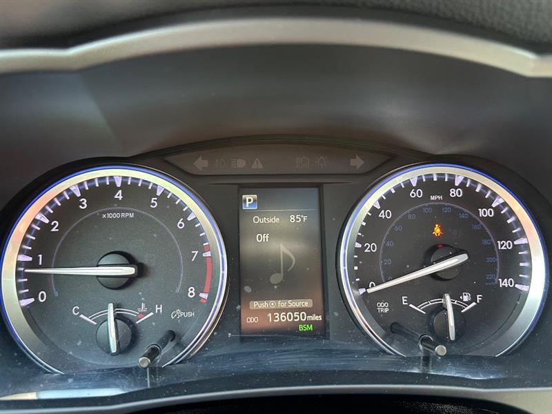 Toyota Highlander XLE FWD V6 2017