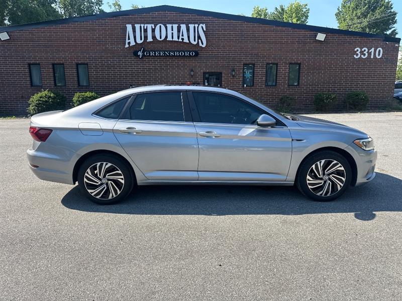 Volkswagen Jetta 1.4T SEL 8A 2021