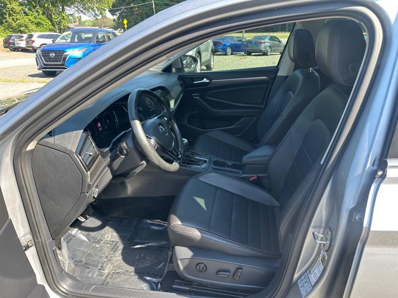 Volkswagen Jetta 1.4T SEL 8A 2021